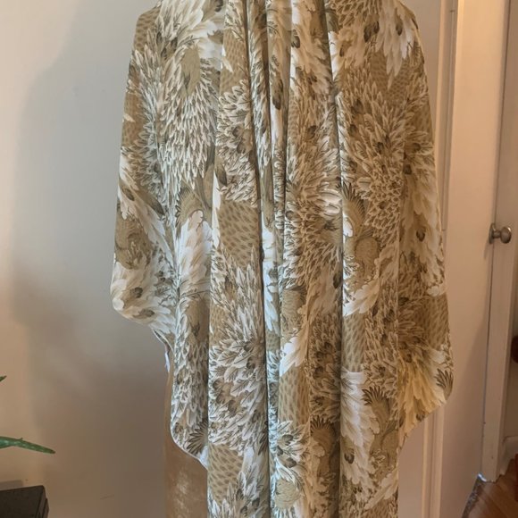 Vintage Scarf in 100% Georgette white, ivory and brown - in Hawk and Feathers - Picture 8 of 10